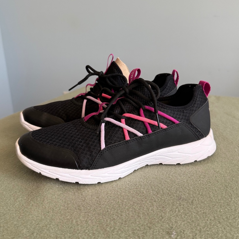 Vionic Women's Brisk Zeliya Slip-on Walking Shoes Size 10